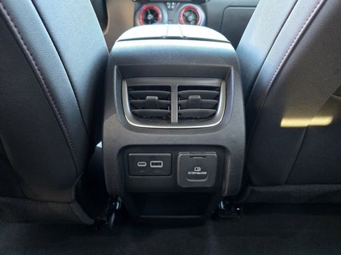 Used 2025 Chevrolet Blazer RS image 18