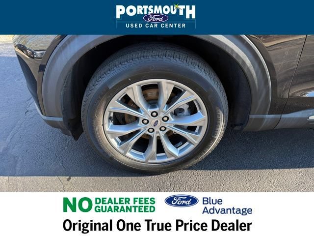 Used 2022 Ford Explorer XLT w/ Equipment Group 202A AWD/4WD image 37