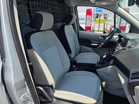Used 2023 Ford Transit Connect XLT FWD image 10