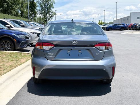 Used 2024 Toyota Corolla LE FWD image 10