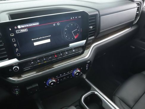 Used 2025 GMC Sierra 1500 Elevation w/ Elevation Premium Package image 28