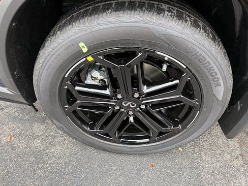 New 2026 INFINITI QX60 Sport image 7