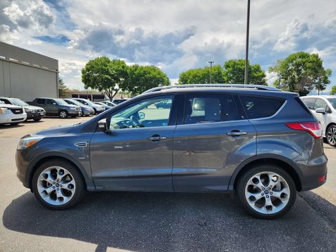 Used 2016 Ford Escape Titanium w/ Equipment Group 301A AWD/4WD image 4