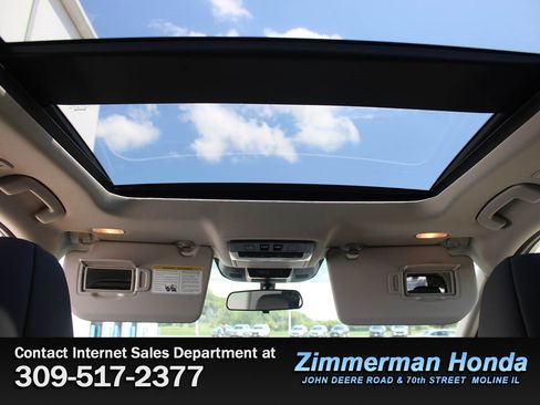 Used 2024 Nissan Rogue SV w/ SV Premium Package AWD/4WD image 10