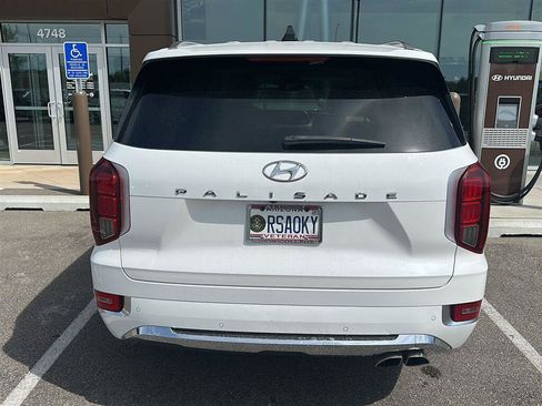 Used 2020 Hyundai Palisade Limited FWD image 4