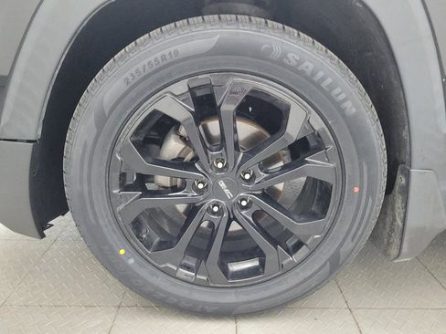 Used 2020 GMC Terrain SLE w/ Elevation Edition FWD image 31