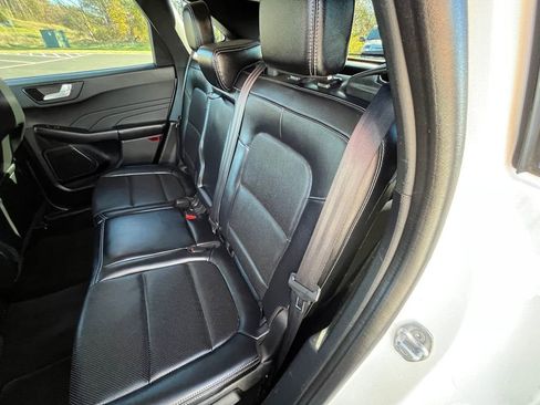 Certified 2021 Ford Escape SEL image 24