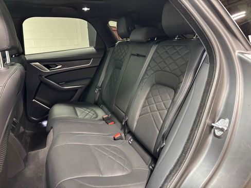 Used 2023 Jaguar F-PACE S AWD/4WD image 29