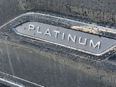 Used 2024 Toyota Sequoia Platinum image 9