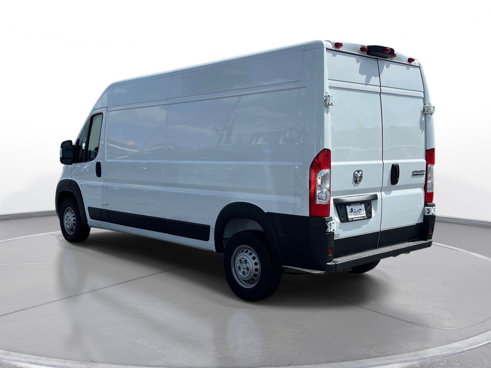 Used 2025 RAM ProMaster 2500 w/ Convenience Group FWD image 7