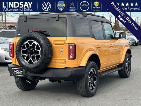 Used 2022 Ford Bronco Outer Banks image 6