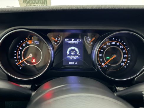 Used 2023 Jeep Wrangler Unlimited Sport AWD/4WD image 11