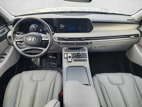 Used 2023 Hyundai Palisade SEL FWD image 17