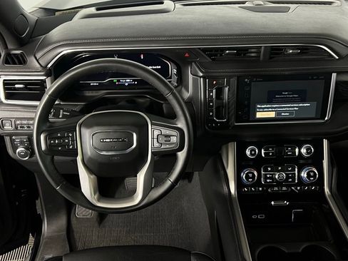 Used 2024 GMC Yukon Denali image 21