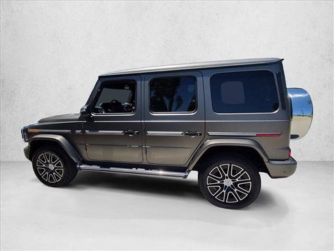 Used 2026 Mercedes-Benz G 550 w/ Manufactur Interior Package image 9
