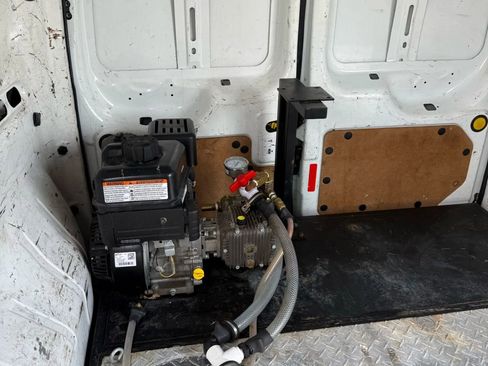 Used 2012 Ford Transit Connect XLT image 21