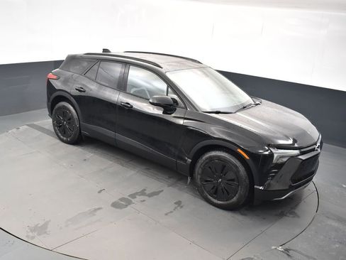 New 2026 Chevrolet Blazer EV LT image 25