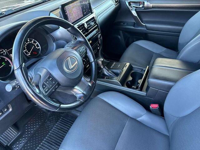 Used 2022 Lexus GX 460 w/ Black Line Special Edition AWD/4WD image 10