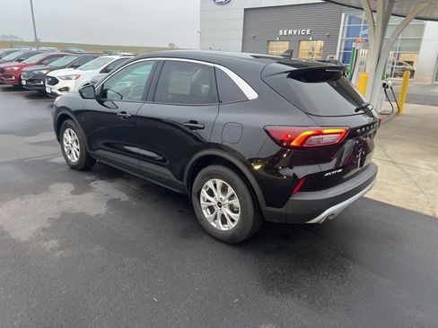 Used 2023 Ford Escape Active w/ Tech Pack #2 image 7