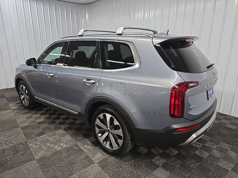 Used 2020 Kia Telluride S w/ S 8 Passenger Seating Package AWD/4WD image 9
