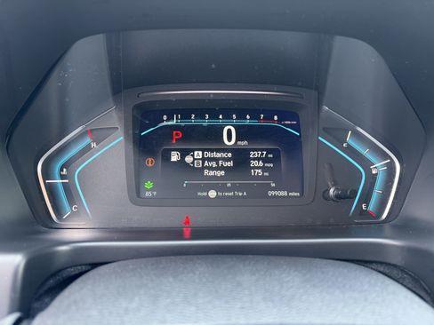 Used 2018 Honda Odyssey Touring image 15
