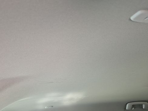 Used 2025 Nissan Rogue SL AWD/4WD image 11