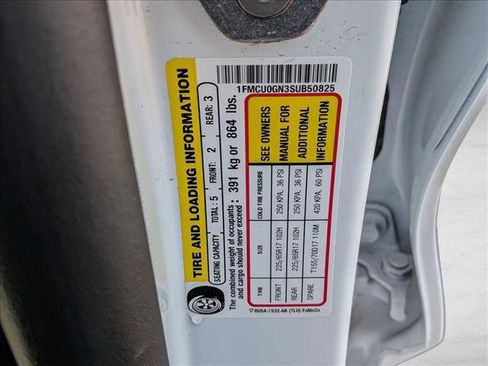 Used 2025 Ford Escape Active image 14