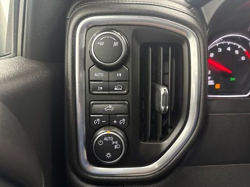 Used 2019 Chevrolet Silverado 1500 LT w/ All-Star Edition AWD/4WD image 11