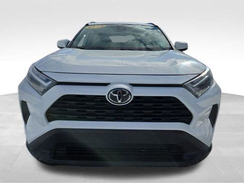 Used 2023 Toyota RAV4 XLE image 4