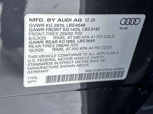 Used 2025 Audi Q6 e-tron Premium Plus AWD/4WD image 29