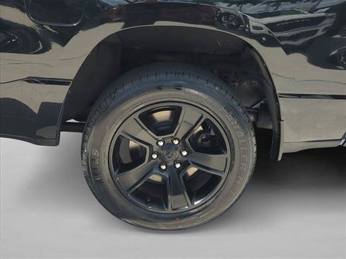 Used 2020 RAM 1500 Big Horn AWD/4WD image 19
