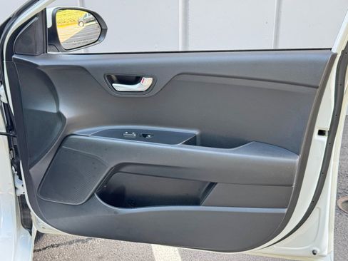 Used 2022 Kia Rio LX FWD image 35
