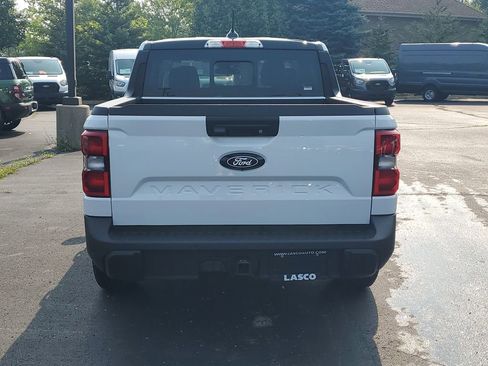 New 2025 Ford Maverick Lariat w/ Black Appearance Package image 5