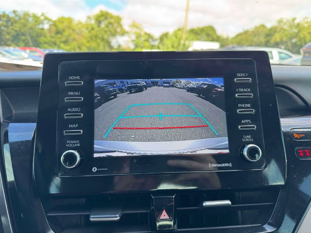 Used 2021 Toyota Camry LE AWD/4WD image 29