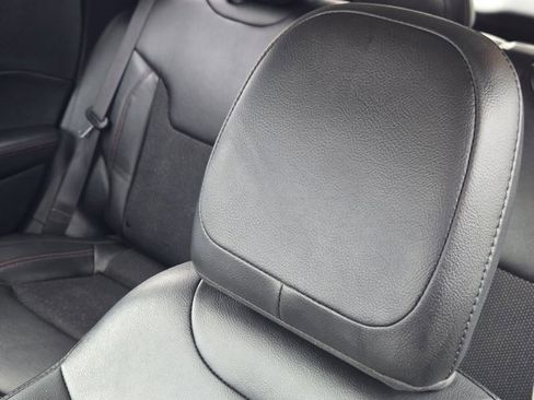 Used 2020 Jeep Compass Trailhawk w/ Cold Weather Group image 14