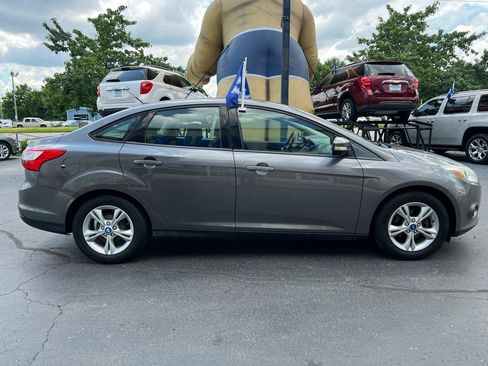 Used 2013 Ford Focus SE FWD image 7