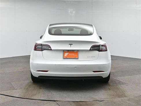 Used 2022 Tesla Model 3 Long Range image 4
