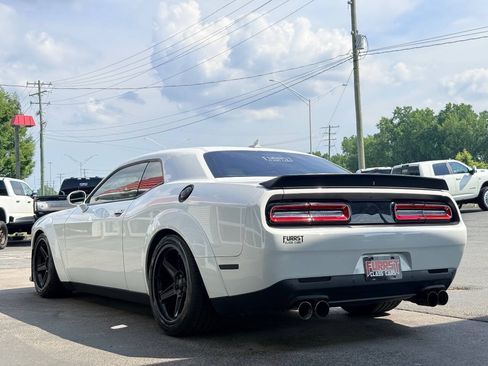Used 2019 Dodge Challenger R/T Scat Pack RWD image 5