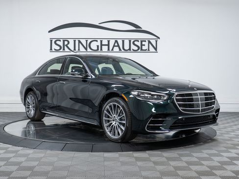 New 2026 Mercedes-Benz S 580 4MATIC Sedan image 3
