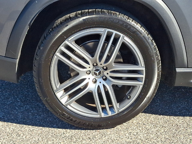 Used 2020 Mercedes-Benz GLS 450 4MATIC image 24
