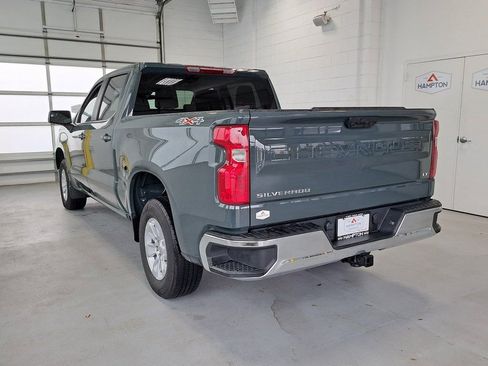 Used 2025 Chevrolet Silverado 1500 LT image 8
