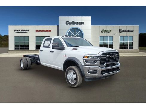 New 2025 RAM 5500 Tradesman AWD/4WD image 1