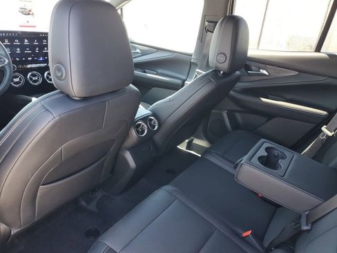 Used 2024 Chevrolet Blazer EV LT AWD/4WD image 11
