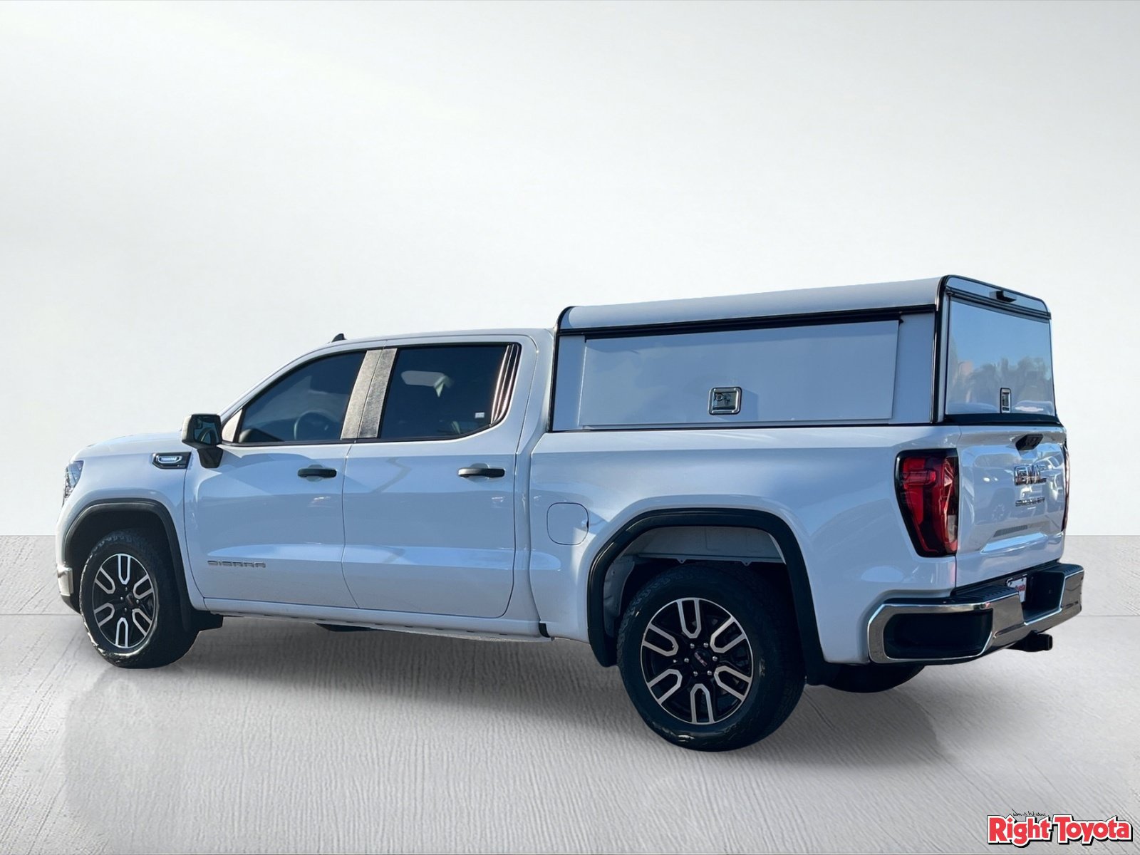 Used 2026 GMC Sierra 1500 Pro w/ Pro Value Package RWD image 4