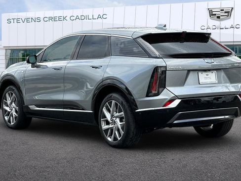 Certified 2025 Cadillac Optiq Luxury 1 image 5