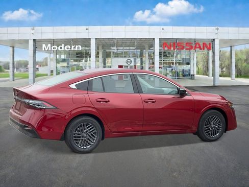 New 2027 Nissan Sentra SV w/ Floor Mat Package FWD image 5