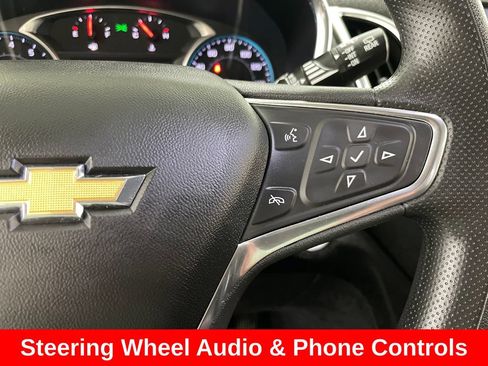 Used 2020 Chevrolet Equinox LT FWD image 25