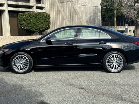 Used 2026 Mercedes-Benz CLA 250 image 2