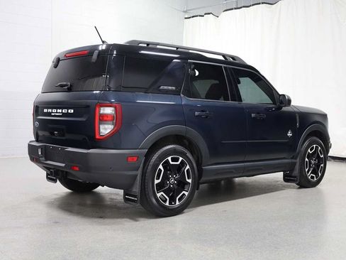 Used 2023 Ford Bronco Sport Outer Banks w/ Tech Package AWD/4WD image 9