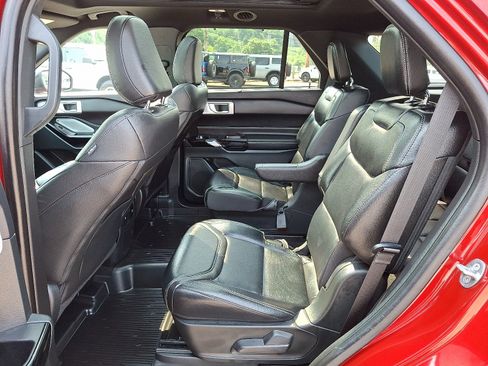 Certified 2024 Ford Explorer ST w/ Equipment Group 401A AWD/4WD image 10